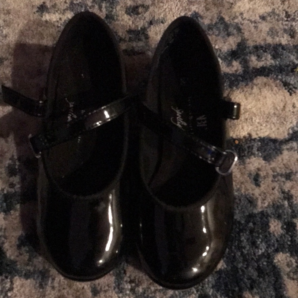 Tap Shoes size 8 toddler